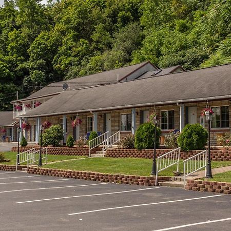 Budget Inn Watkins Glen Eksteriør billede